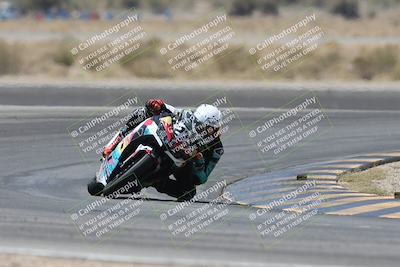 media/Apr-20-2025-CVMA (Sun) [[39090e8767]]/Race 11-500-350 Supersport (Holeshot)/
